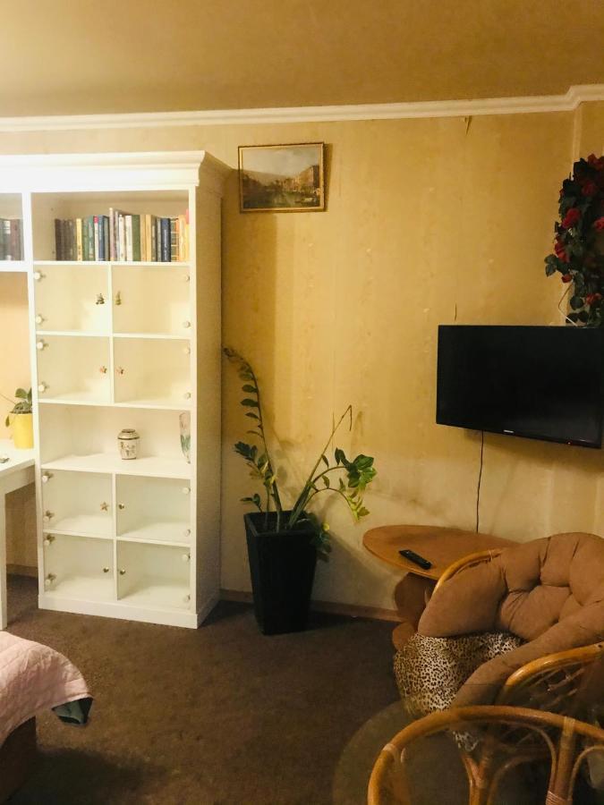 проспект а.поля 8 Apartment